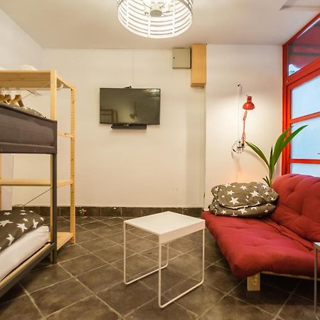 Apartma N'Poznam Daire Ljubljana Dış mekan fotoğraf